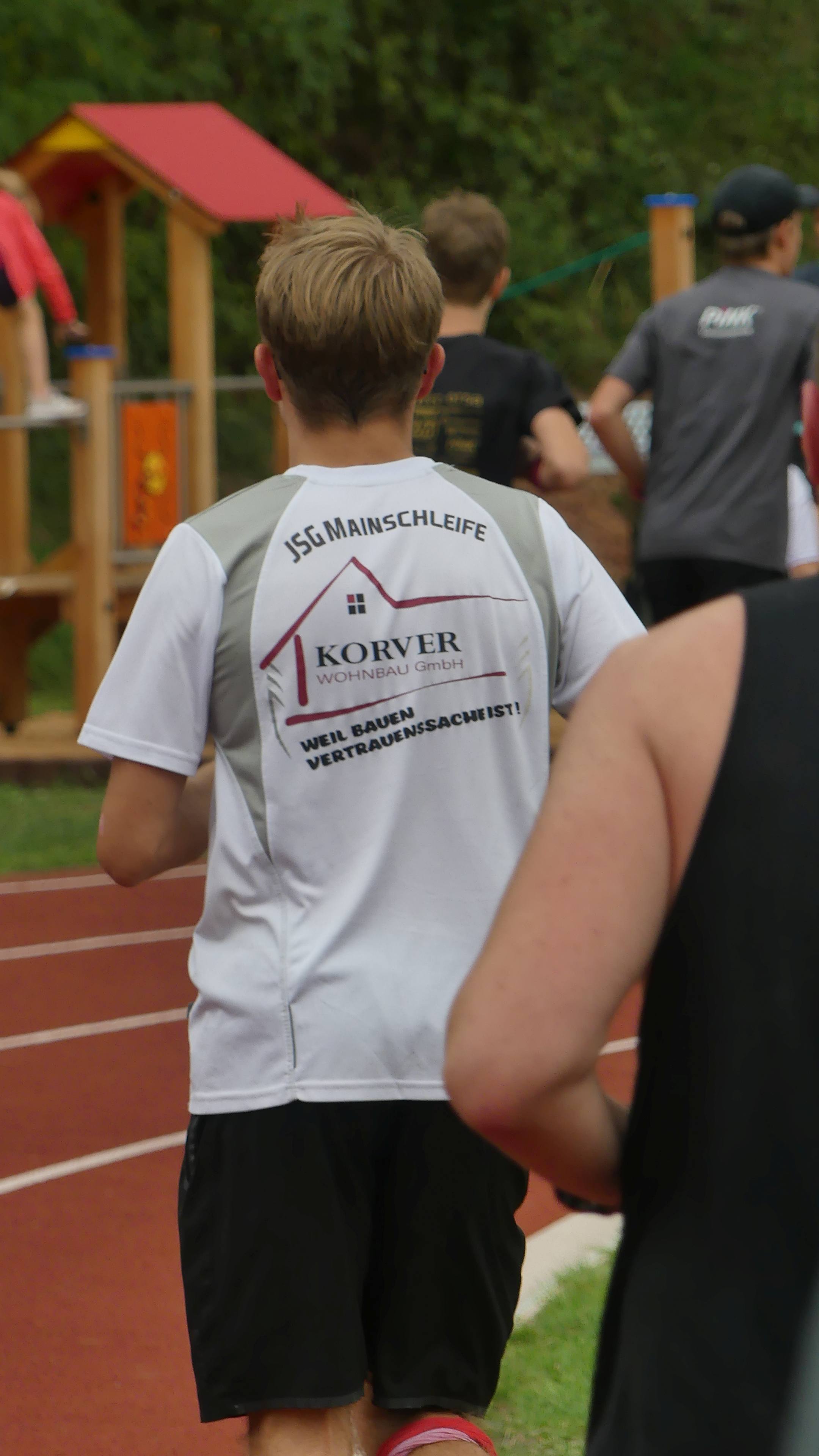 Bild vom 15. Benefizlauf im Jahr 2025. Dies ist das 384. Bild.